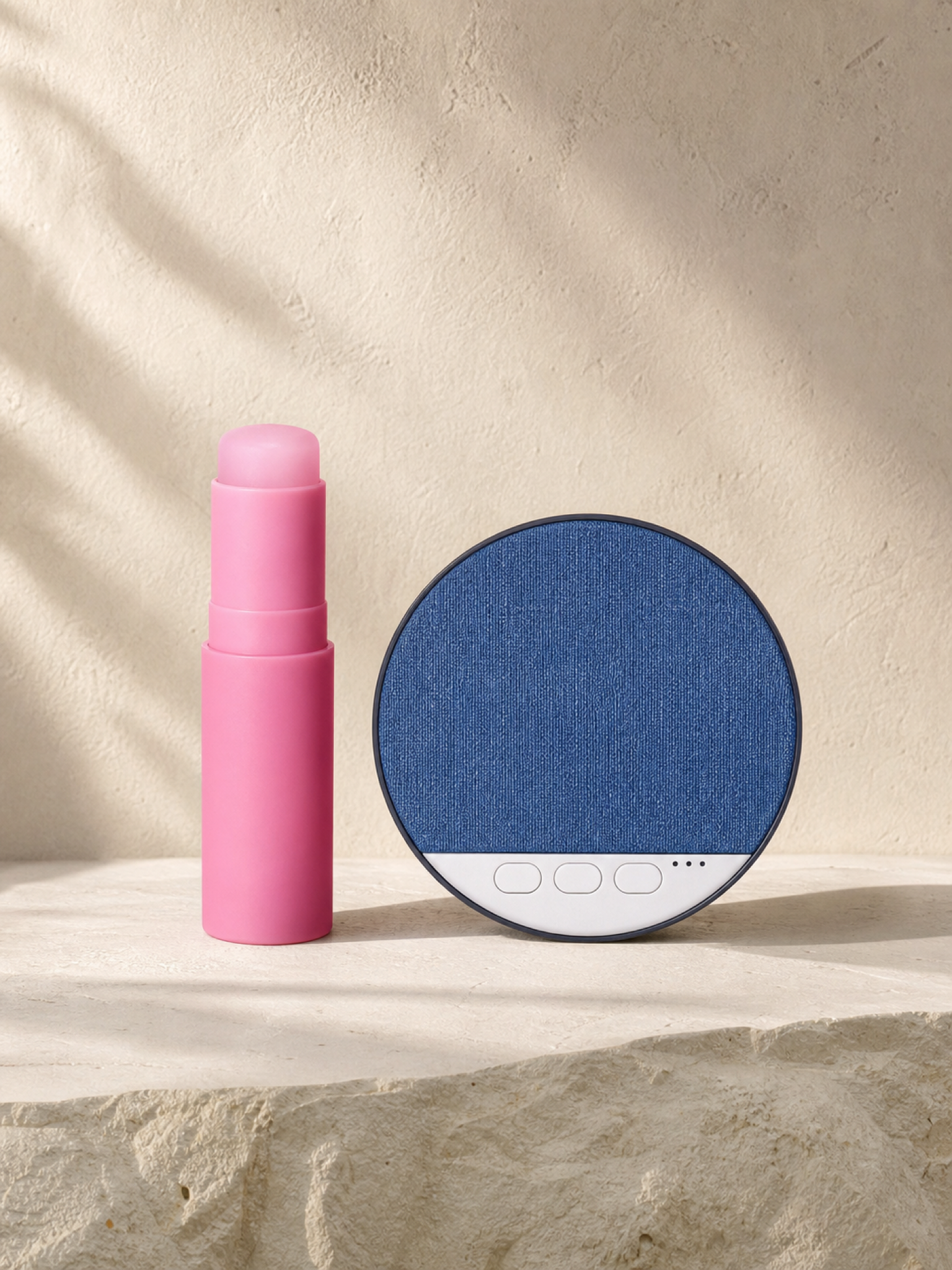 Erilas hero mobile — product-true still life